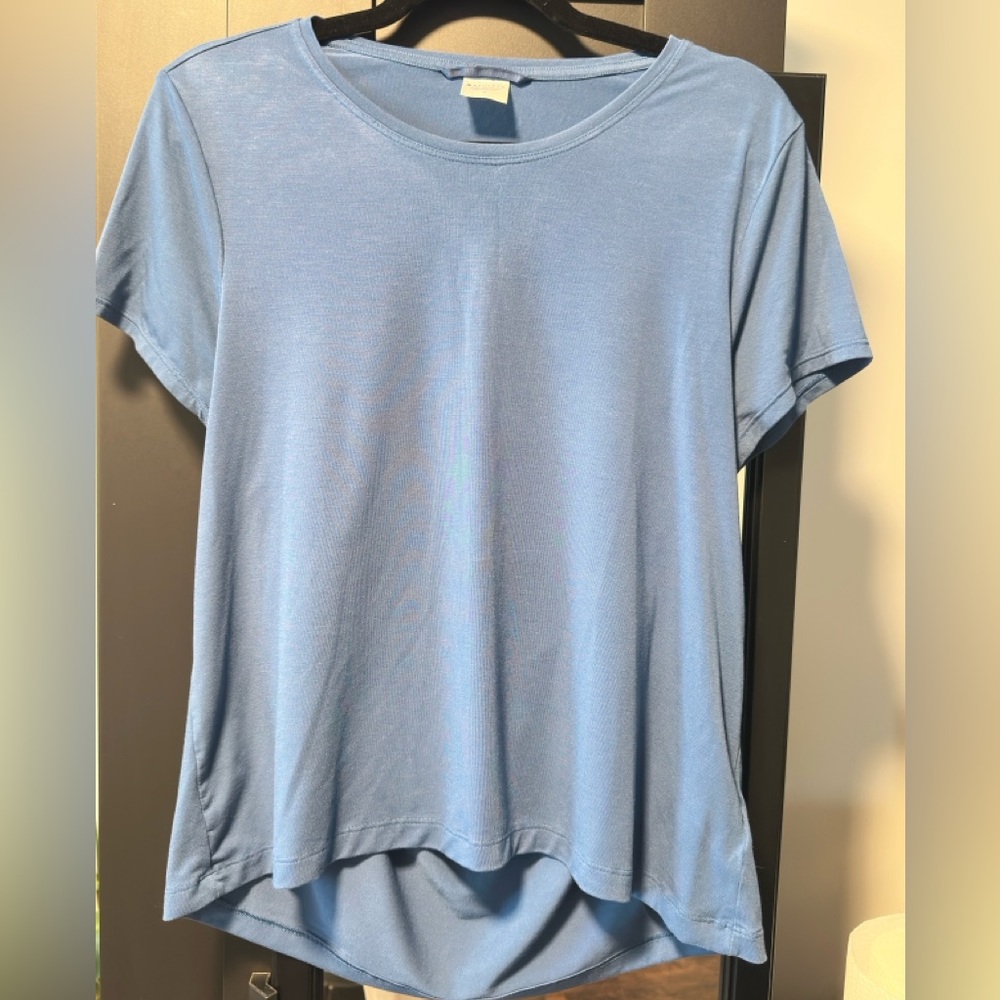 Athleta Air Out Cinch Tee-Medium